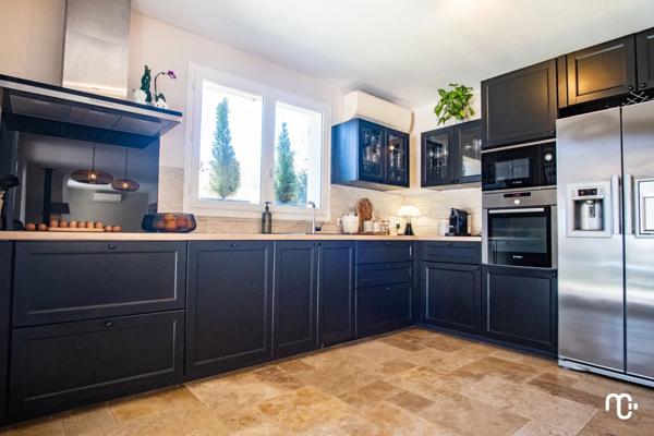 Vente Propriété 6 pièces 170 m2 à Pourrières