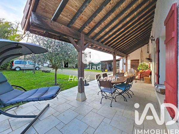 Maison à vendre 6 pièces 159 m² Buellas