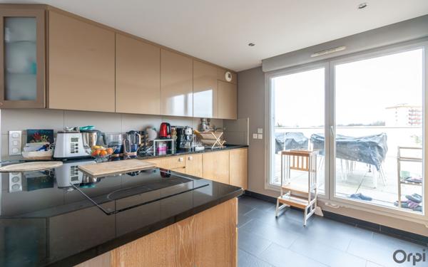 Appartement à vendre    4 pièces • 73,88 m2 Champigny-sur-Marne