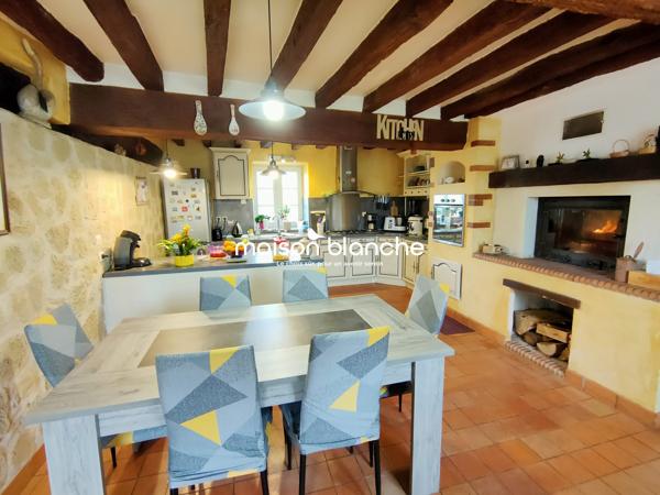 LONGERE A VENDRE : VILLEVEQUE