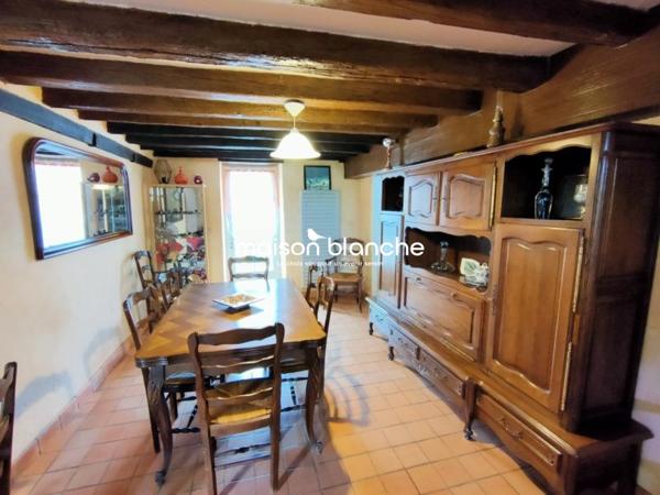 LONGERE A VENDRE : VILLEVEQUE