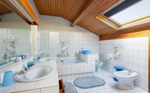 Maison à vendre    6 pièces •  Aire-sur-l'Adour