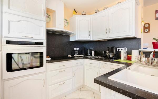 Maison à vendre    6 pièces •  Aire-sur-l'Adour