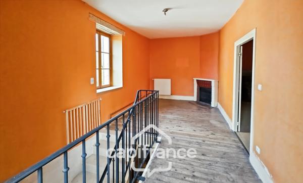 Dpt Nièvre (58), à vendre URZY maison de village - 5 pièces - 133 m²
