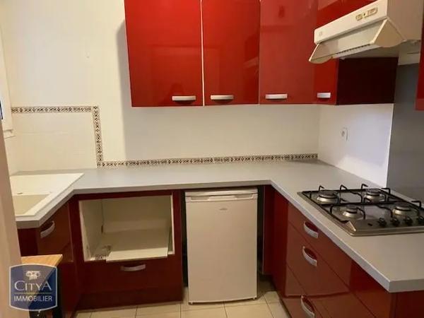 Appartement à louer 2 pièces 48.91m² Poitiers (86000)