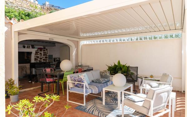 Maison à vendre    4 pièces • 134 m2 Ollioules
