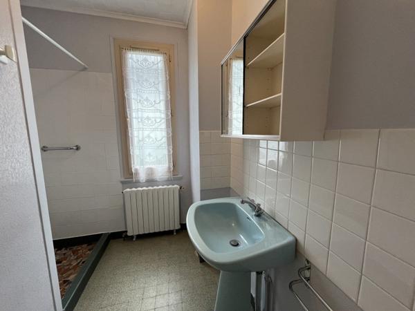 Maison à vendre 69 006 € Vierzon 3 p 59 m² DPE G