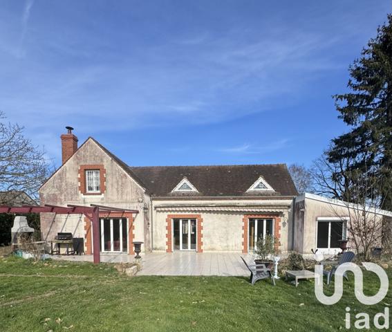 Maison à vendre 10 pièces 200 m² Saint-Benoît-sur-Loire