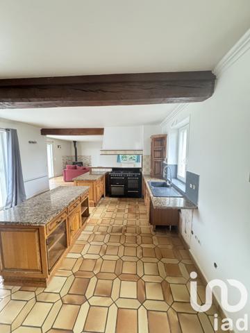 Maison à vendre 10 pièces 200 m² Saint-Benoît-sur-Loire