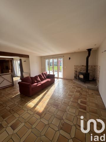 Maison à vendre 10 pièces 200 m² Saint-Benoît-sur-Loire