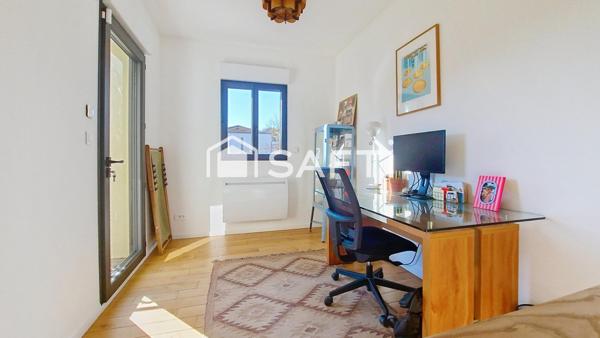 Maison au coeur du quartier Des Guilands,  avec terrasses et jardin