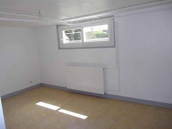 Pavillon à vendre à Nogent-le-Rotrou dans l'Eure-et-Loir (28400), ref : NOG 1015