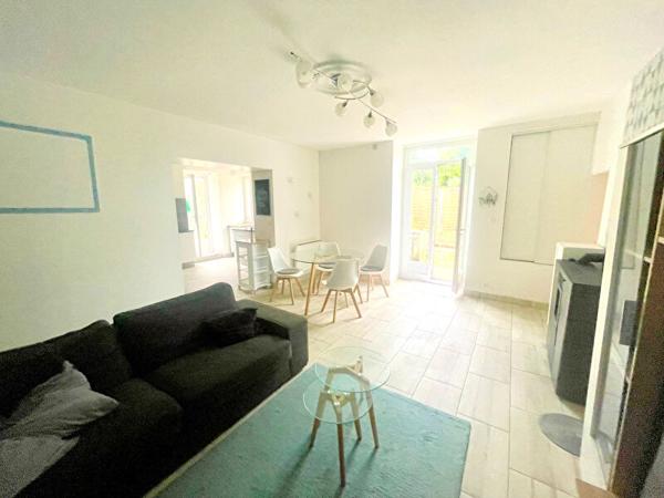 Maison Poitiers avec Studio Indépendant