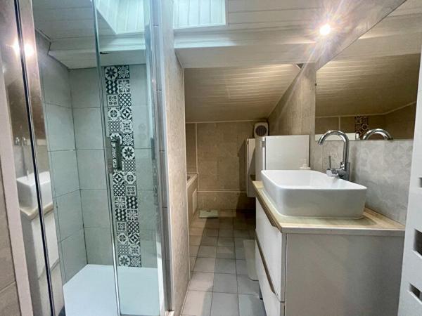 Maison Poitiers avec Studio Indépendant