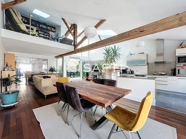 Bordeaux Chartrons – Maison atypique avec terrasse, ascenseur et double garage