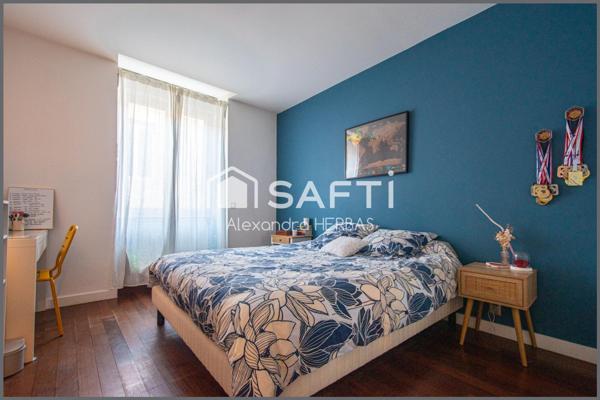 Bordeaux Chartrons – Maison atypique avec terrasse, ascenseur et double garage