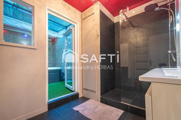 Bordeaux Chartrons – Maison atypique avec terrasse, ascenseur et double garage