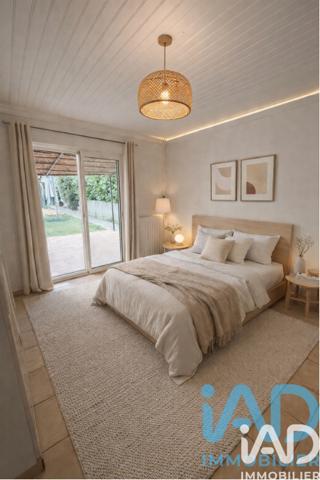 Maison à vendre 4 pièces 81 m² Nîmes