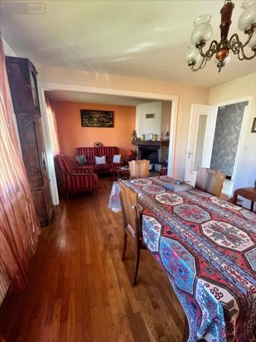 Maison individuelle à vendre à Vesoul en Haute-Saône (70000), ref : 1090016