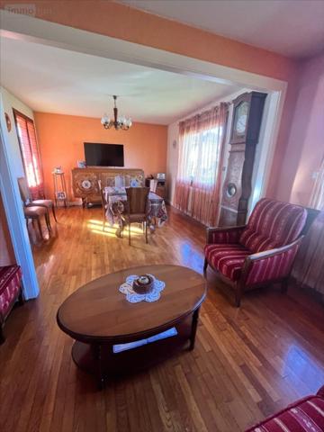 Maison individuelle à vendre à Vesoul en Haute-Saône (70000), ref : 1090016