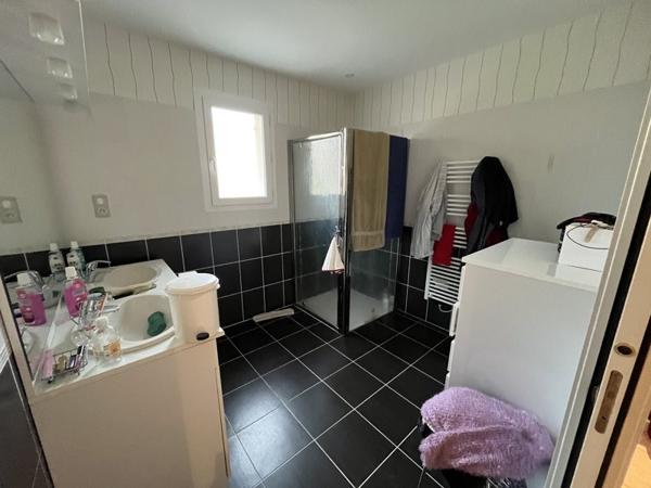 Maison à vendre |  Nantiat |  4 pièces | 109 m²