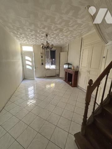 Amiénoise à rénover quartier Montières avec jardin