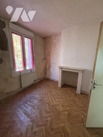 Amiénoise à rénover quartier Montières avec jardin