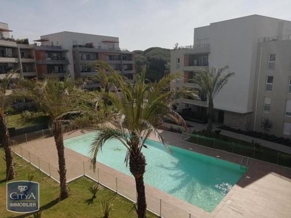Appartement à louer 3 pièces 66.97m² Fréjus (83600)