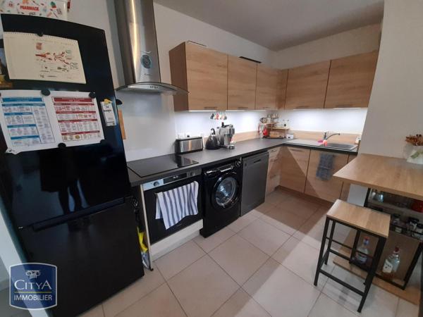 Appartement à louer 4 pièces 74.22m²