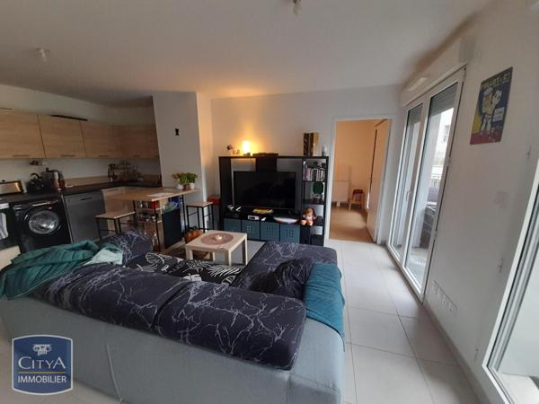 Appartement à louer 4 pièces 74.22m²