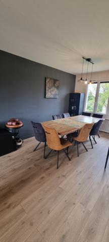 Maison 8 pièce(s) 5 chambre(s) 150 m²