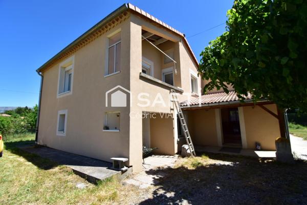 Pavillon de 129m² sur terrain de 1500m² à Laragne