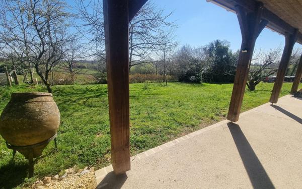 Maison à vendre    4 pièces • 156 m2 Saint-Yrieix-la-Perche