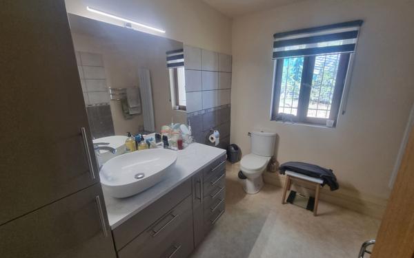 Maison à vendre    4 pièces • 156 m2 Saint-Yrieix-la-Perche