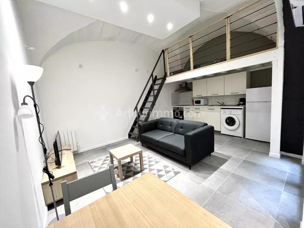 Location                                                      Appartement
                        
                     3 pièces                      36 m2                     à Clermont-Ferrand