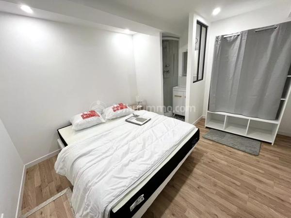 Location                                                      Appartement
                        
                     3 pièces                      36 m2                     à Clermont-Ferrand