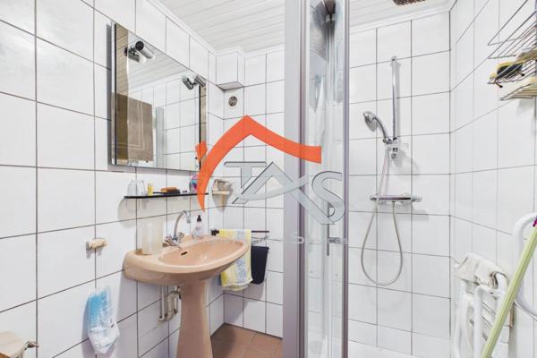 Vente                                                      Maison de ville
                        
                     5 pièces                      109 m2                     à Rive-de-Gier