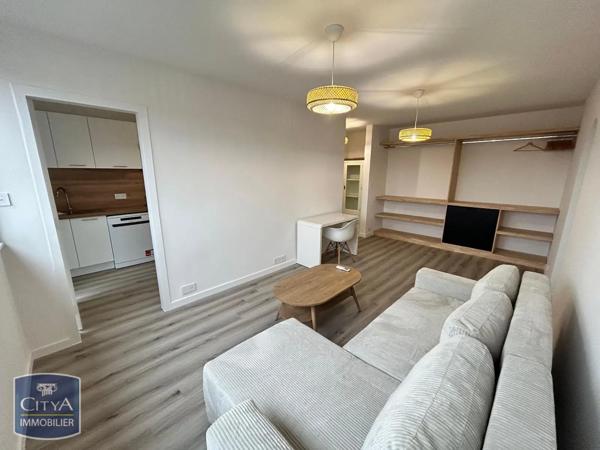 Appartement à louer 2 pièces 42.66m²