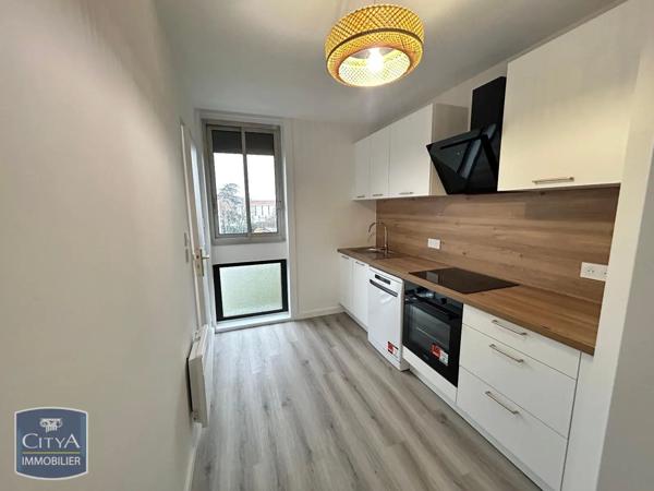 Appartement à louer 2 pièces 42.66m²