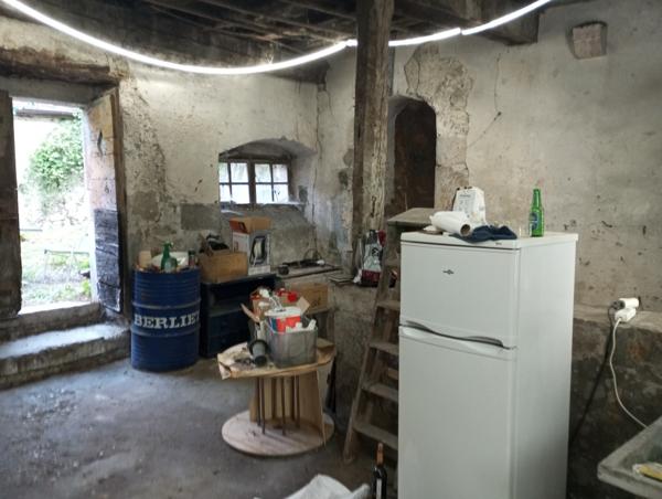 Yenne (73170) CENRE YENNE MAISON DE 550 M² AVEC COUR DE 100 M²