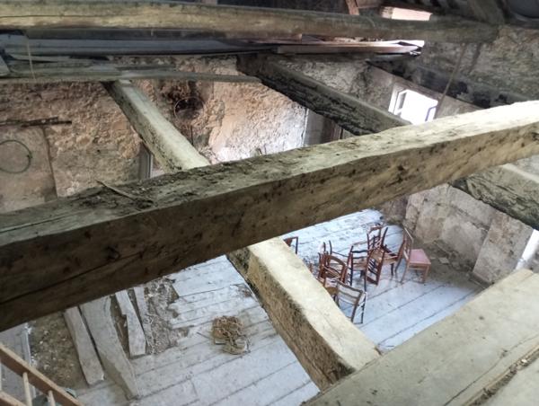 Yenne (73170) CENRE YENNE MAISON DE 550 M² AVEC COUR DE 100 M²