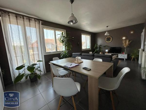 Appartement à louer 2 pièces 52.33m² Brive-la-Gaillarde (19100)