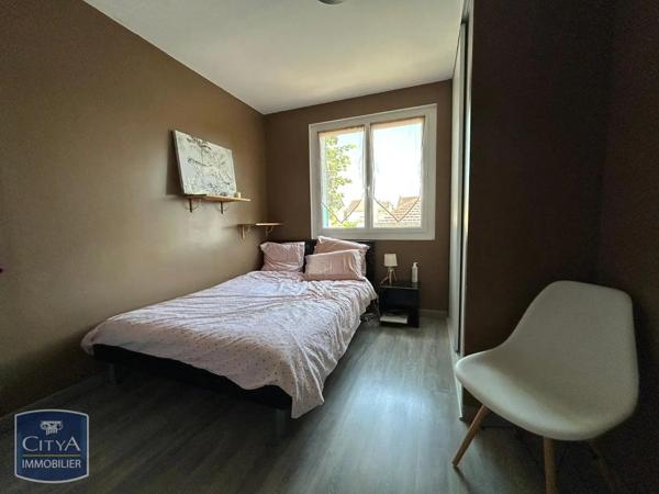 Appartement à louer 2 pièces 52.33m² Brive-la-Gaillarde (19100)