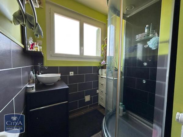 Appartement à louer 2 pièces 52.33m² Brive-la-Gaillarde (19100)
