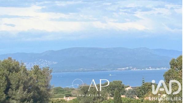 Maison à vendre 5 pièces 260 m² Hyères