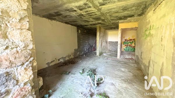 Maison à vendre 5 pièces 260 m² Hyères