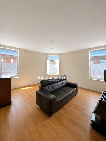 Immeuble à vendre, 107 m² - Halluin 59250