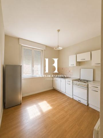 Immeuble à vendre, 107 m² - Halluin 59250