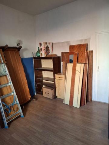 Appartement de caractère type 2 de 21 M2 + galeta ? Coeur historique de Millau