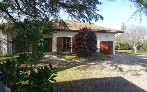 Maison à vendre    4 pièces •  Gujan-Mestras